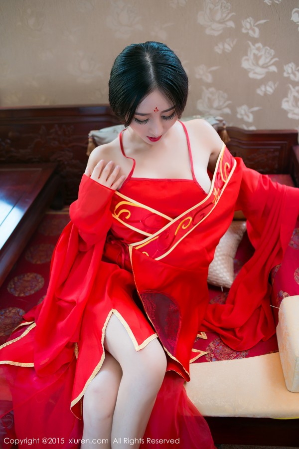 XiuRen 秀人 No.382 邹晶晶爆乳古装薄纱遮玉体!