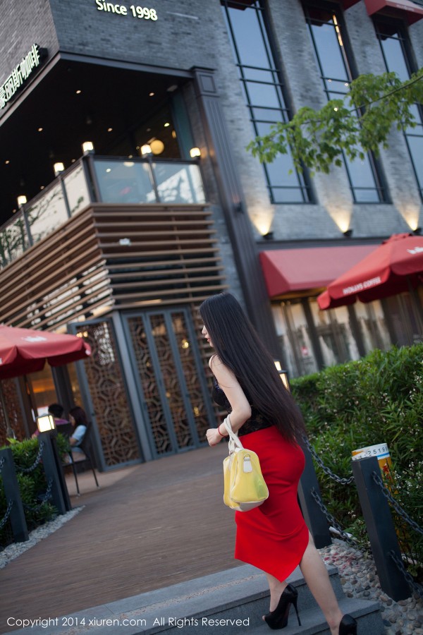 XiuRen 秀人 No.128 战姝羽Zina红唇辣妹透明超薄内衣美照