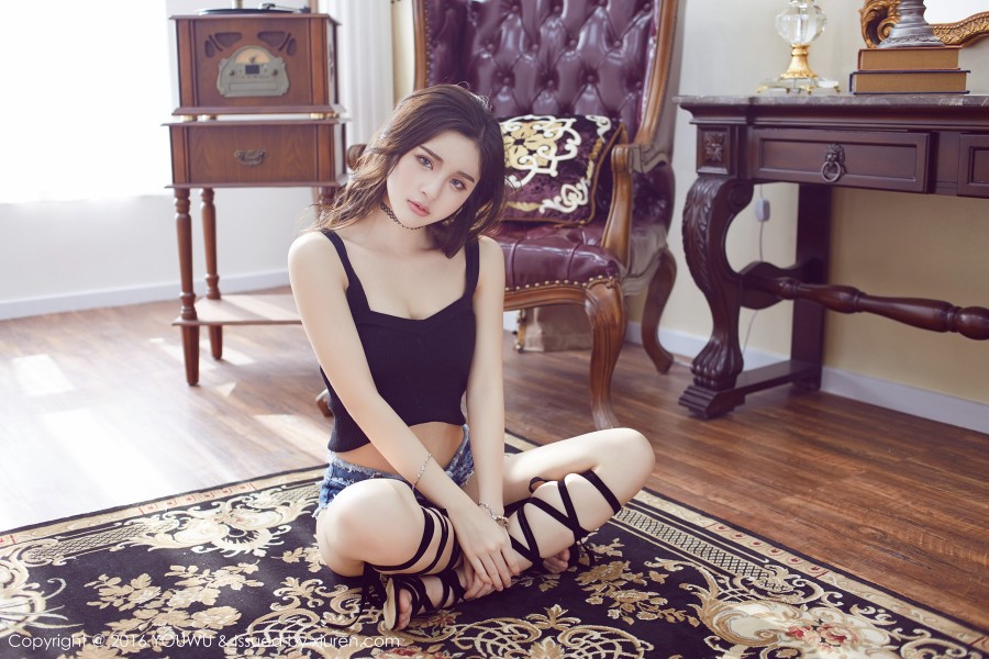 YouWu 尤物馆 Vol.013 花季少女颖儿EI百变俏皮性感私房！