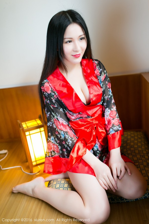 XiuRen 秀人 No.557 唐雨辰TYC爆乳和服妹子美照私房！！