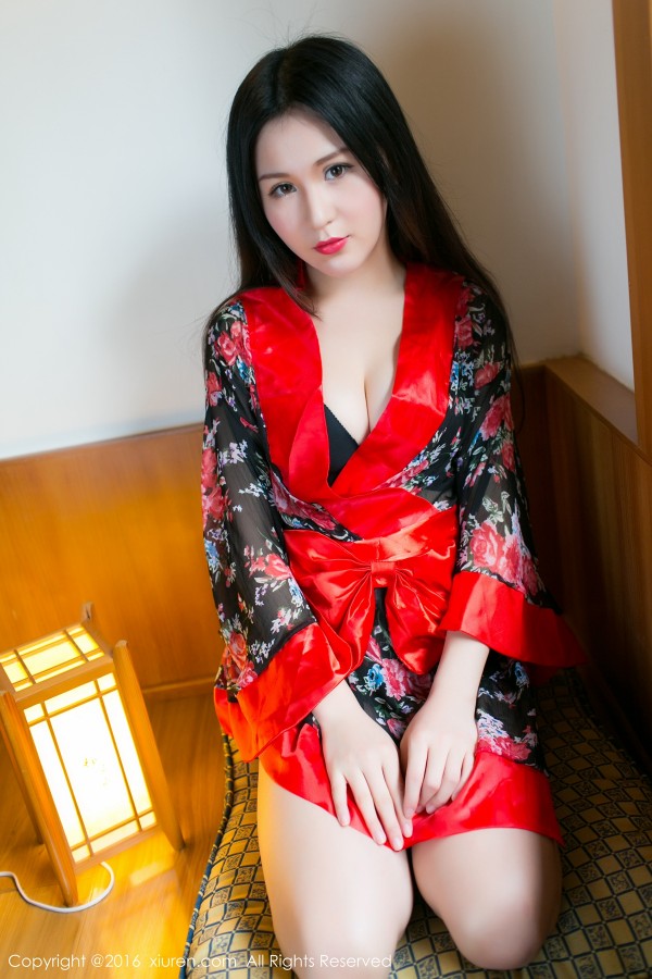 XiuRen 秀人 No.557 唐雨辰TYC爆乳和服妹子美照私房！！