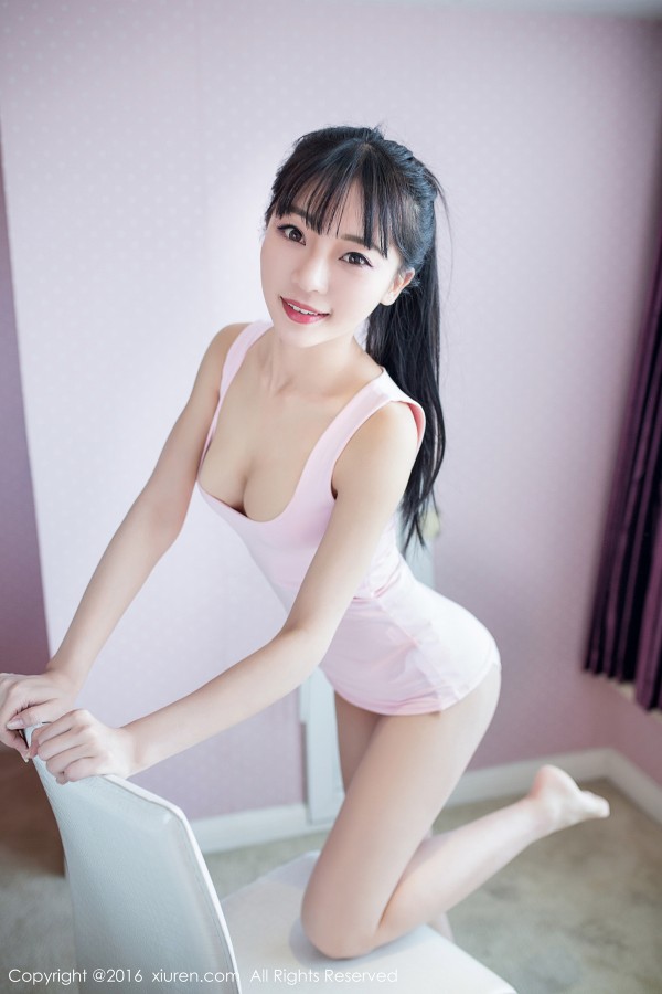 XiuRen 秀人 No.593 娇小可爱Mio莉莉丝可爱不失性感的萝莉