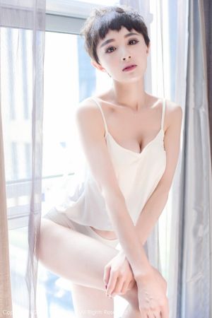 XiuRen 秀人 No.600 小杨幂美女baby_kiki制服衬衣浴缸湿身！