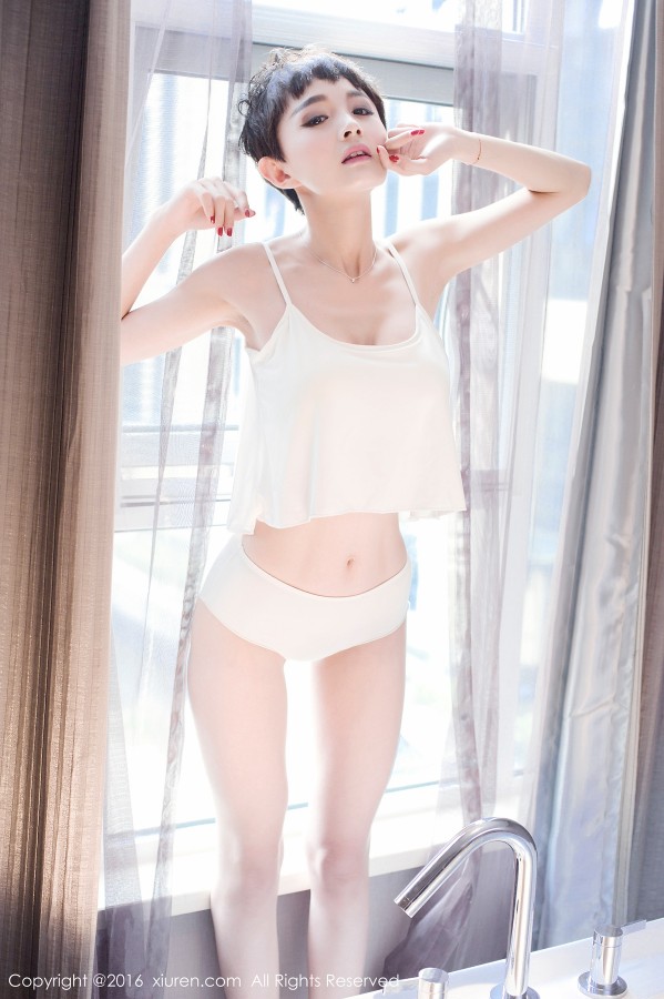 XiuRen 秀人 No.600 小杨幂美女baby_kiki制服衬衣浴缸湿身！