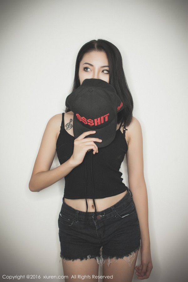 XiuRen 秀人 No.617 BOBO美女黑色背心写真私房套图！