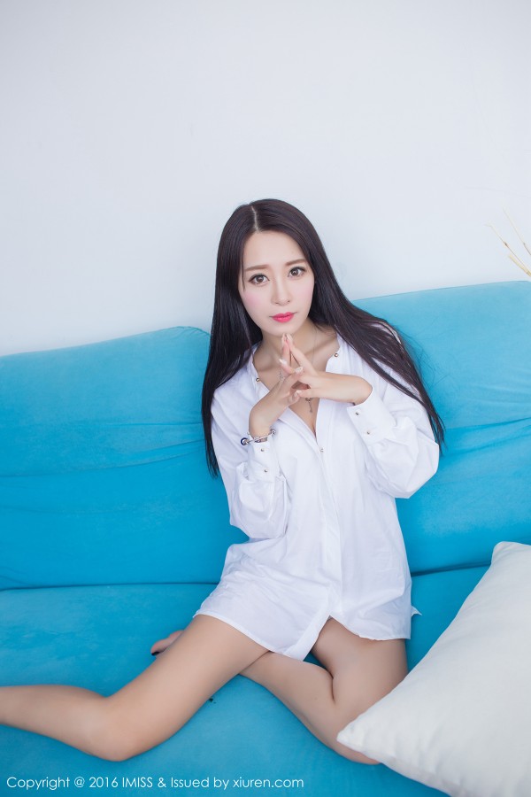 IMiss 爱蜜社 Vol.137 王曼妮好Q性感白色衬衫爆乳写真！