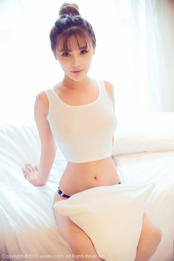 XiuRen 秀人 No.633 周予然爆乳私房美腿！