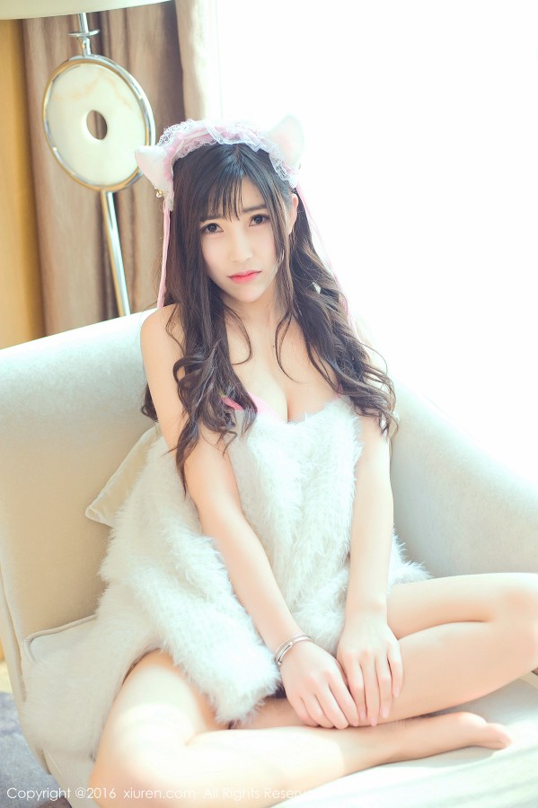 XiuRen 秀人 No.649 悠悠YOYO俏皮清新美女！