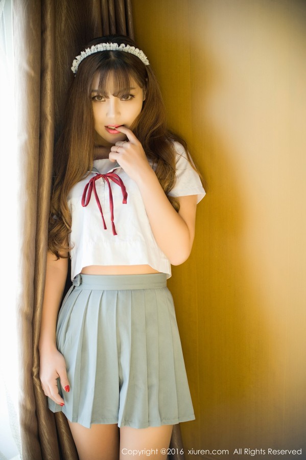 XiuRen 秀人 No.651 周予然清纯爆乳少女可爱俏皮！