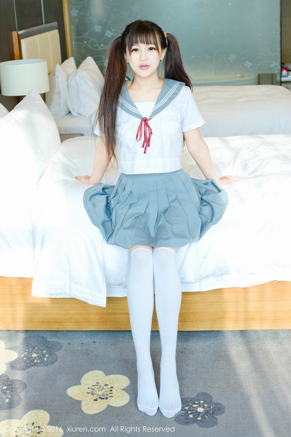 XiuRen 秀人 No.672 v熙熙熙熙恩v清纯可人制服美少女！