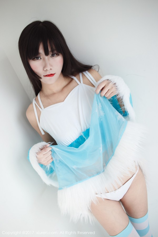 XiuRen 秀人 No.676 香风提比w清纯少女制服诱惑！