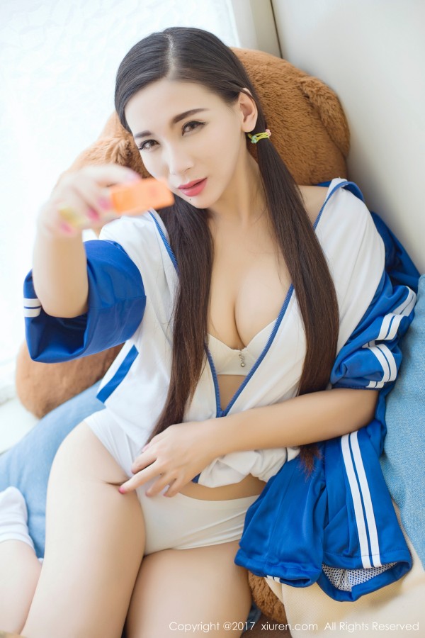 XiuRen 秀人 No.765 赵颖制服爆乳美眉私房套图！