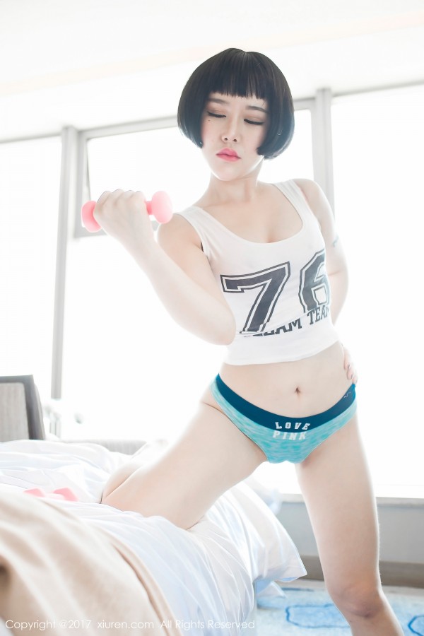 XiuRen 秀人 No.794 佑熙爆乳俏皮可爱爆乳连体衣！