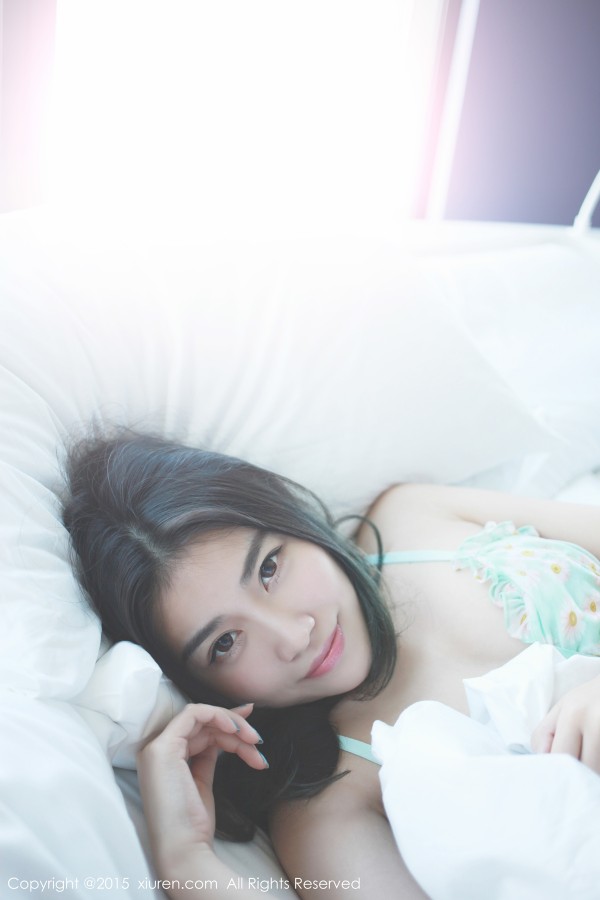 XiuRen 秀人 No.287 许诺Sabrina背心短裤浴室刷牙小野蛮！