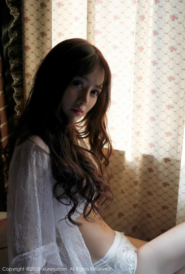 XiuRen 秀人 No.294 高溜MilkCat美胸泳衣浴缸湿身泡泡浴