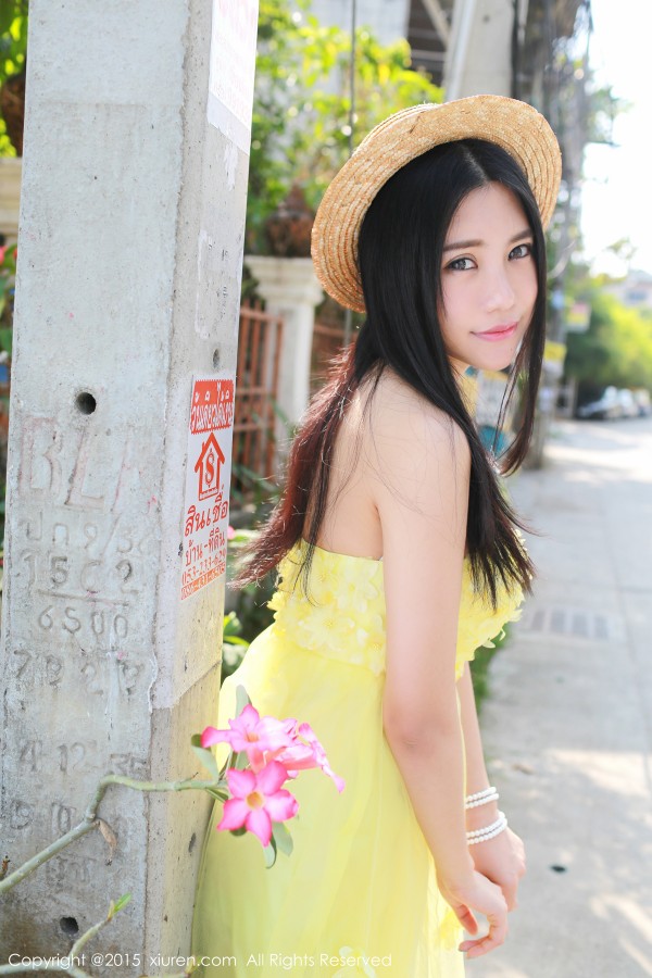 XiuRen 秀人 No.296 女神绮里嘉ula穿小可爱爆乳晒阳阳