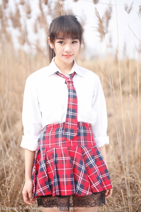 XiuRen 秀人 No.318 气质妹子七米baby校服活力少女