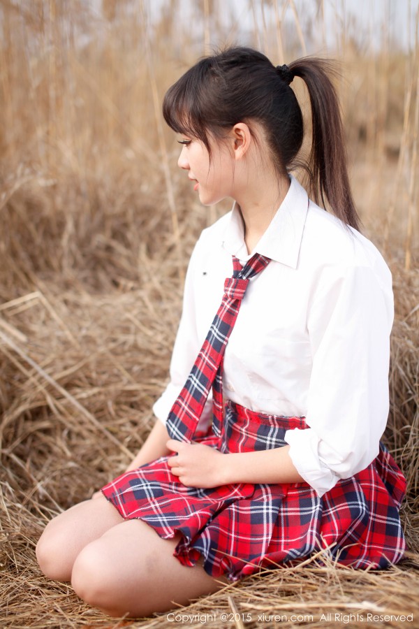 XiuRen 秀人 No.318 气质妹子七米baby校服活力少女