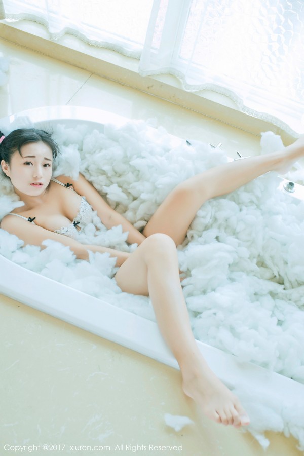 XiuRen 秀人 No.805 仓井优香美乳妹子清纯可人少女！