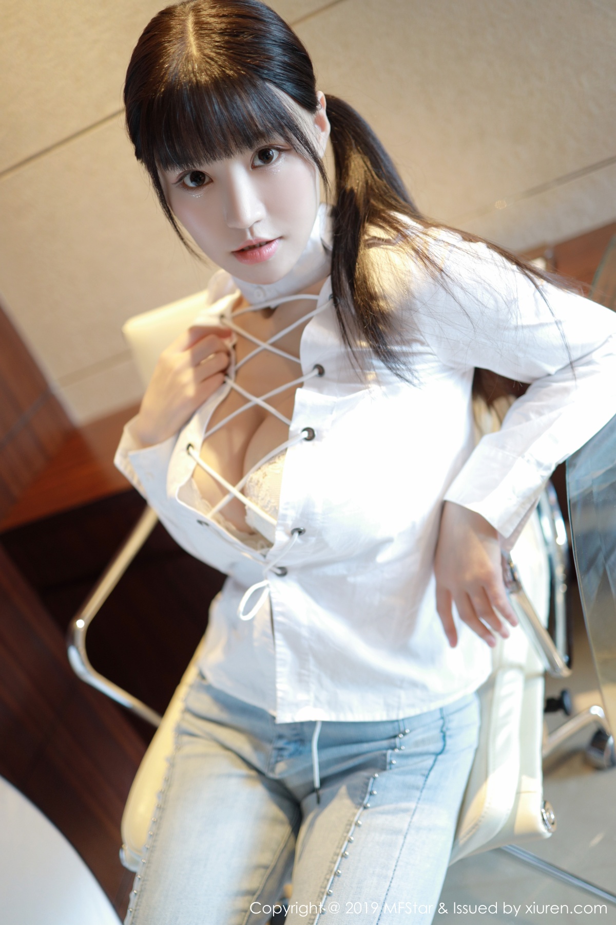 模范学院 [MFStar] 2019.08.12 VOL.207 Flower朱可儿