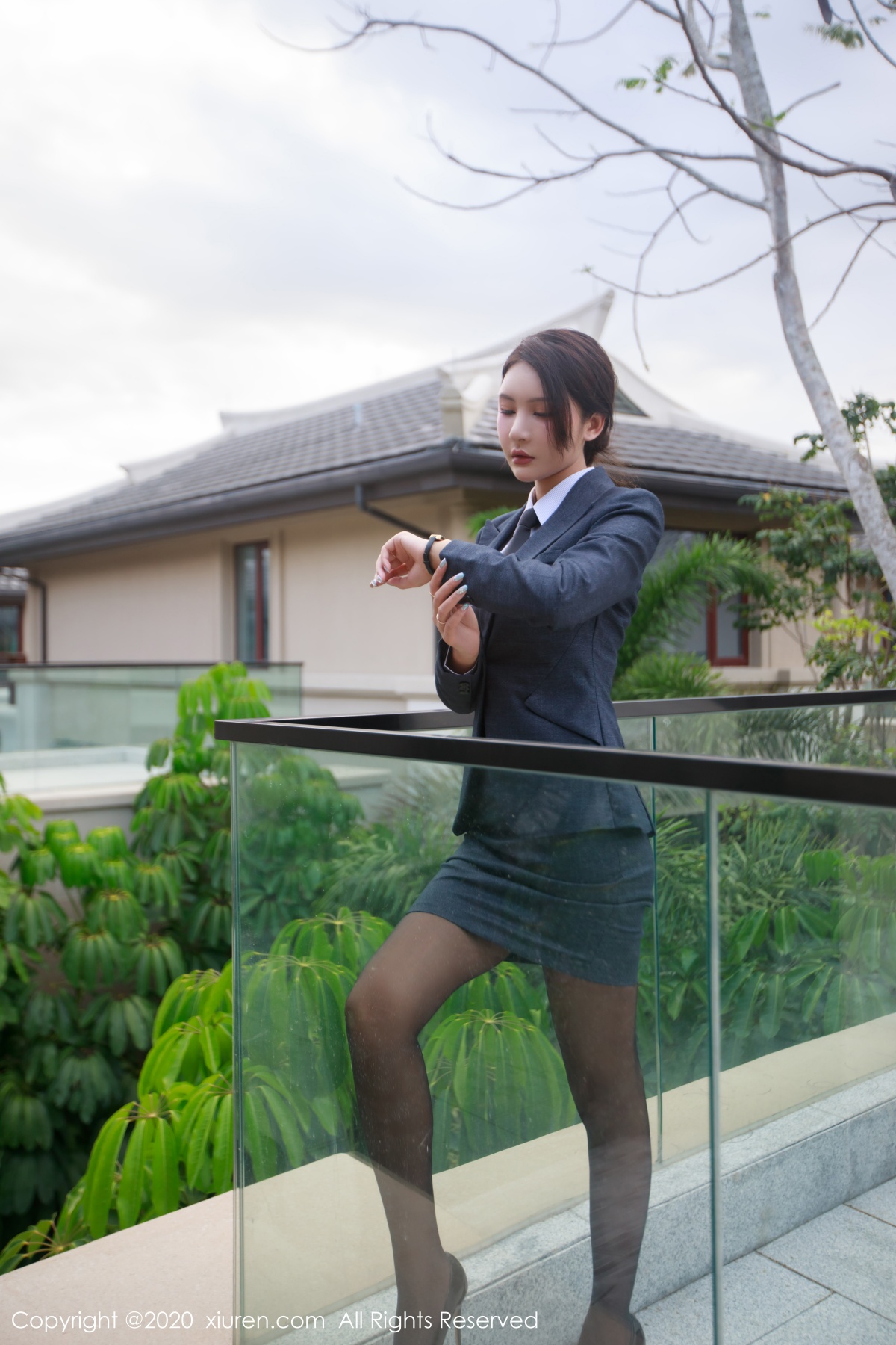 [XIUREN] 2020.07.09 Emily顾奈奈