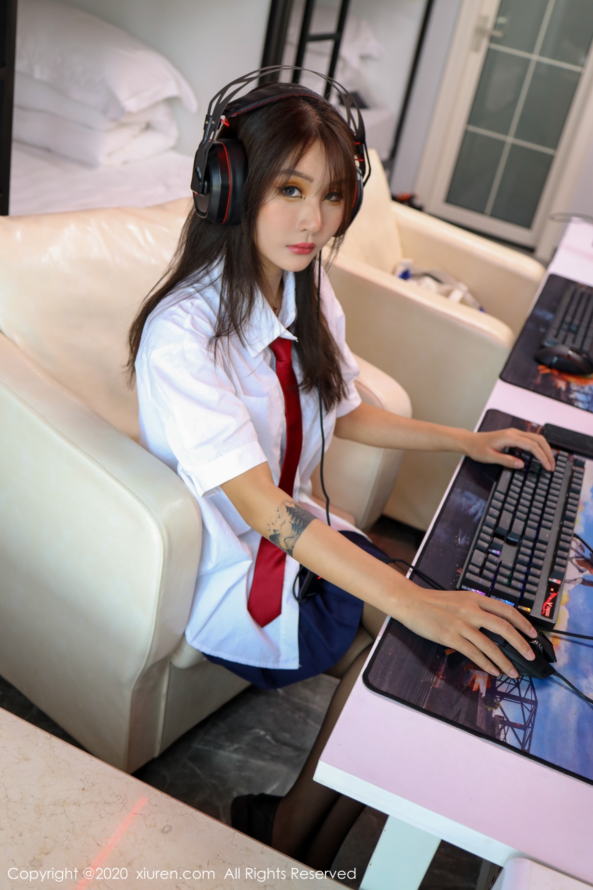 [XIUREN] 2020.08.19 Emily顾奈奈