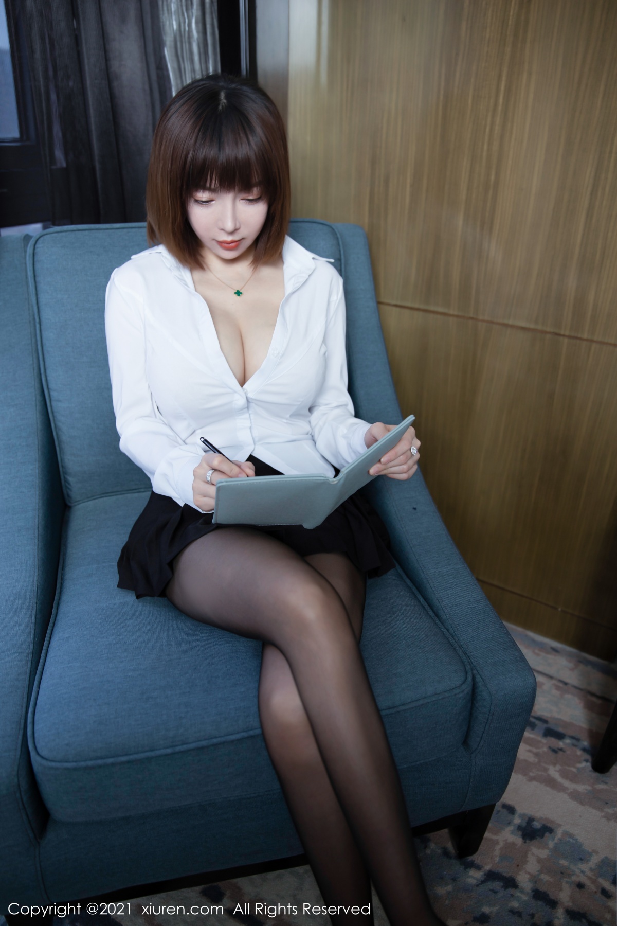 [XIUREN] 2021.03.02 大白兔吖