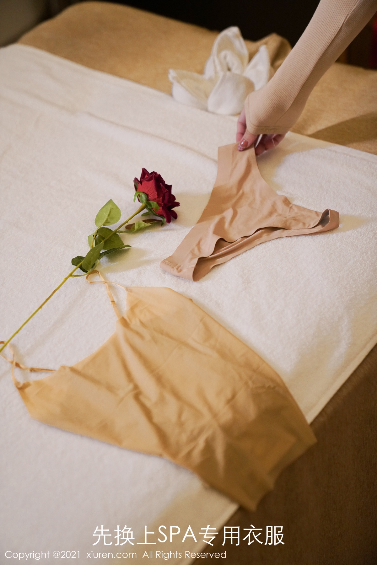 [XIUREN] 2021.04.25 周于希Sandy