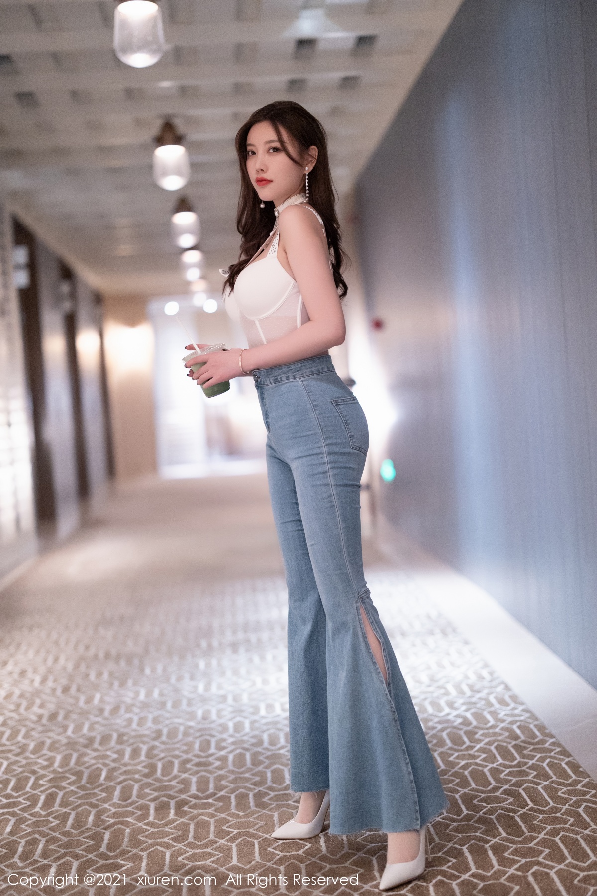 秀人 [XIUREN] 2021.09.28 杨晨晨Yome