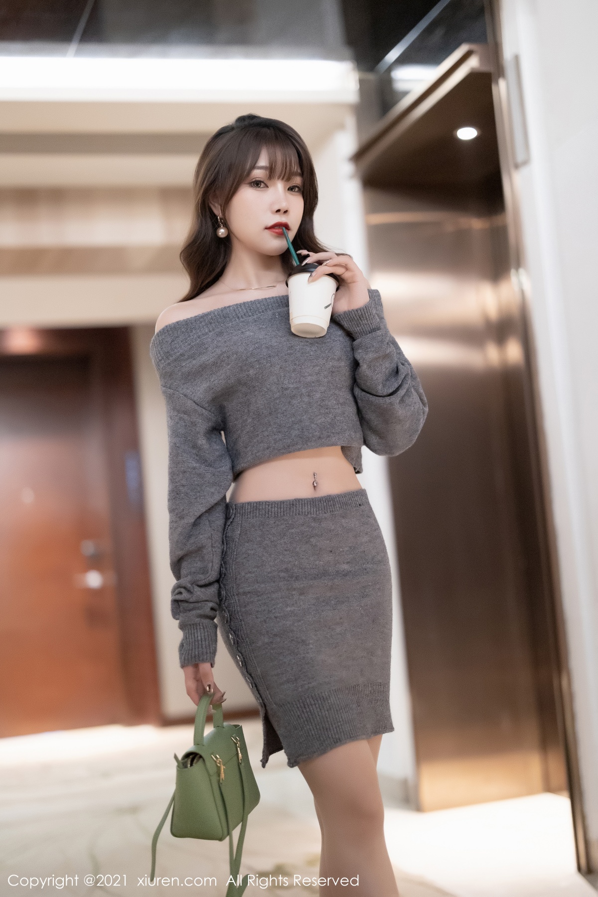 秀人 [XIUREN] 2021.11.18 芝芝Booty