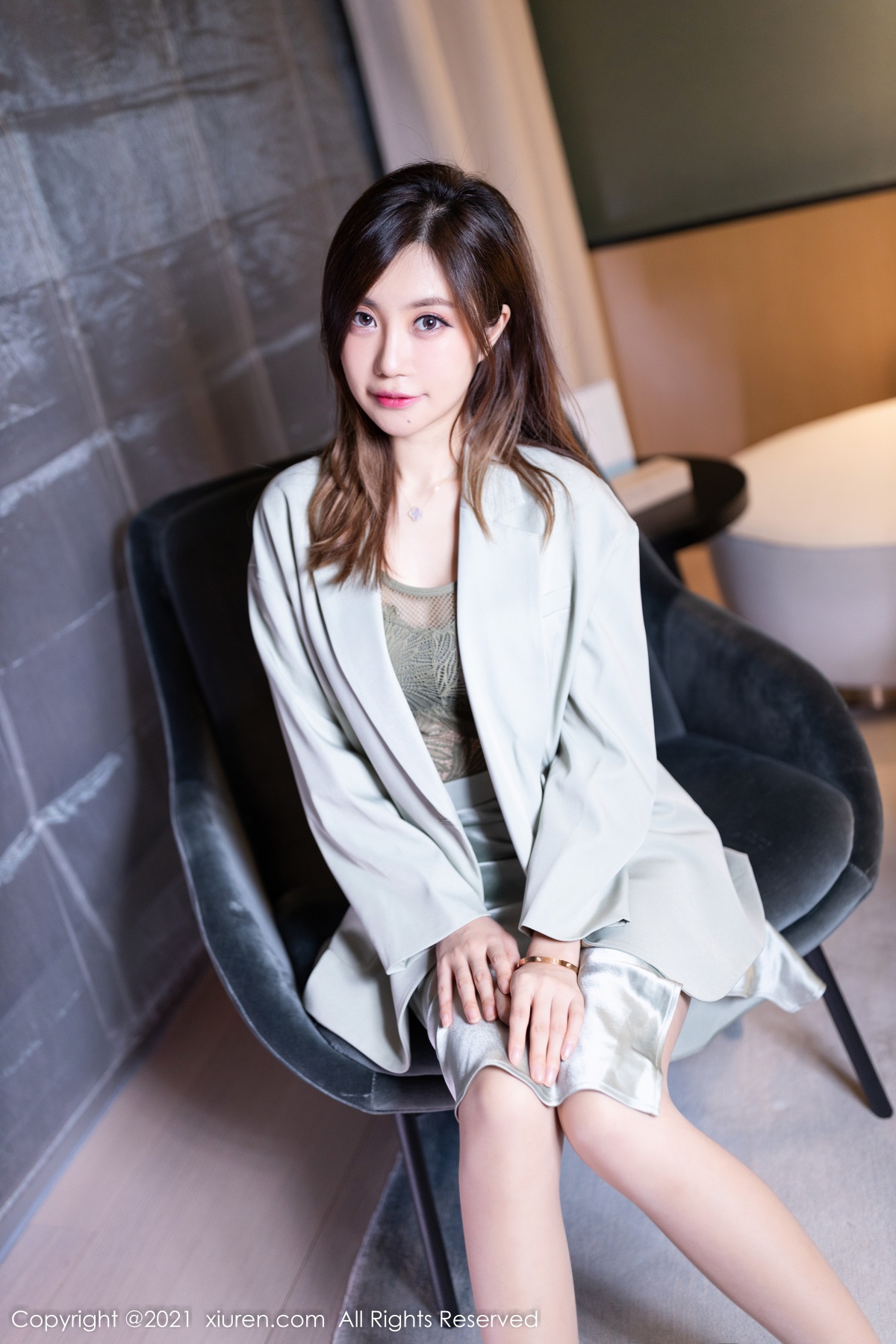 秀人 [XIUREN] 2021.12.17 绮里嘉ula