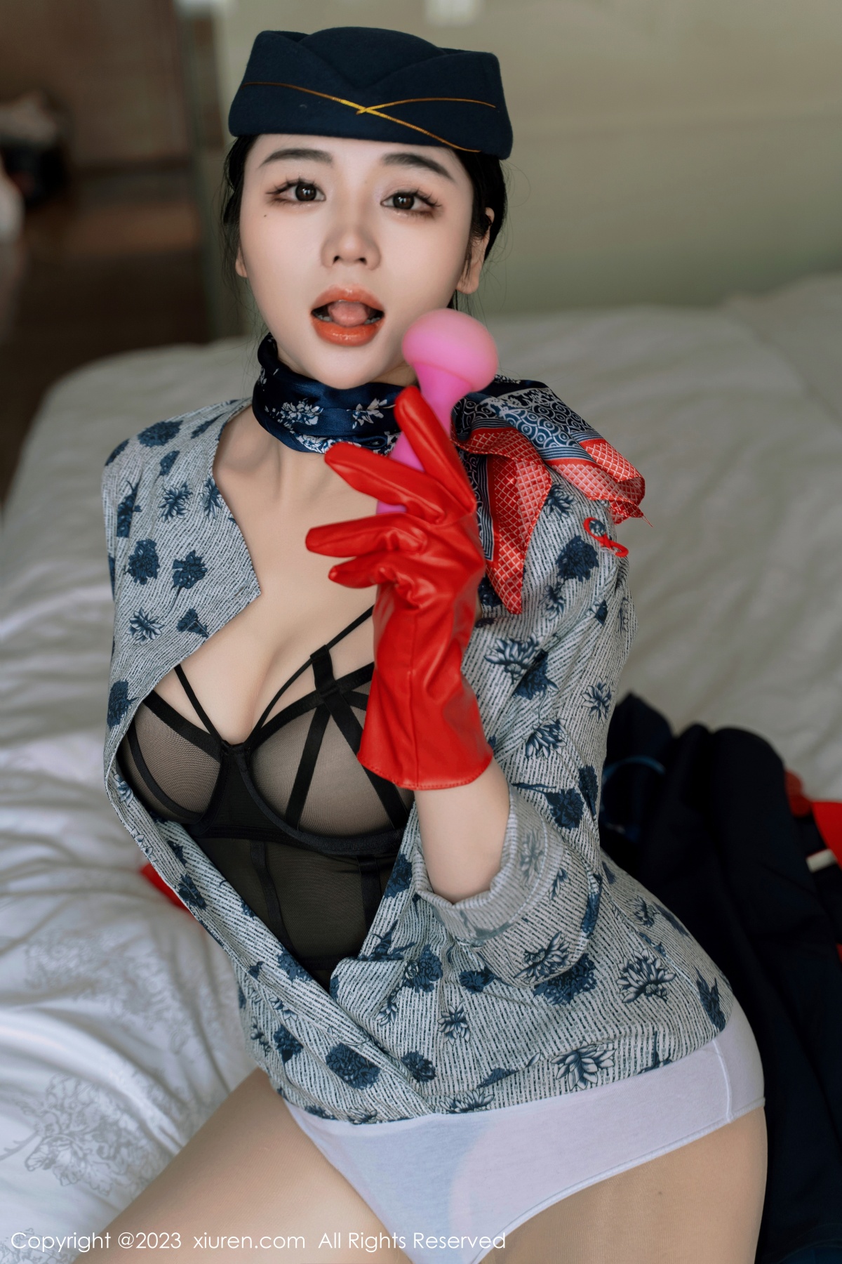 秀人 [XIUREN] 2023.05.24 汐汐爱吃草莓