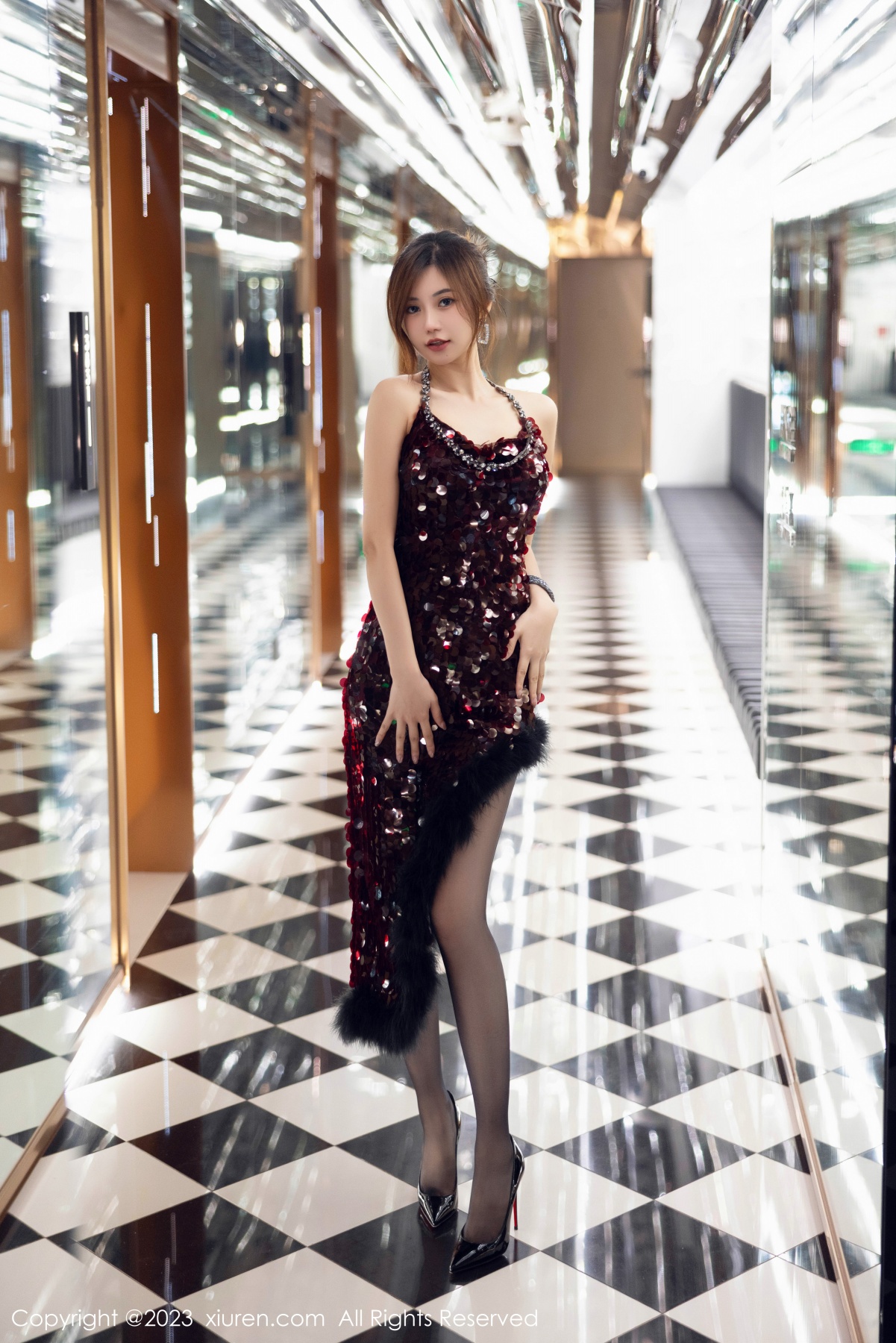 秀人 [XIUREN] 2023.11.17 绮里嘉ula