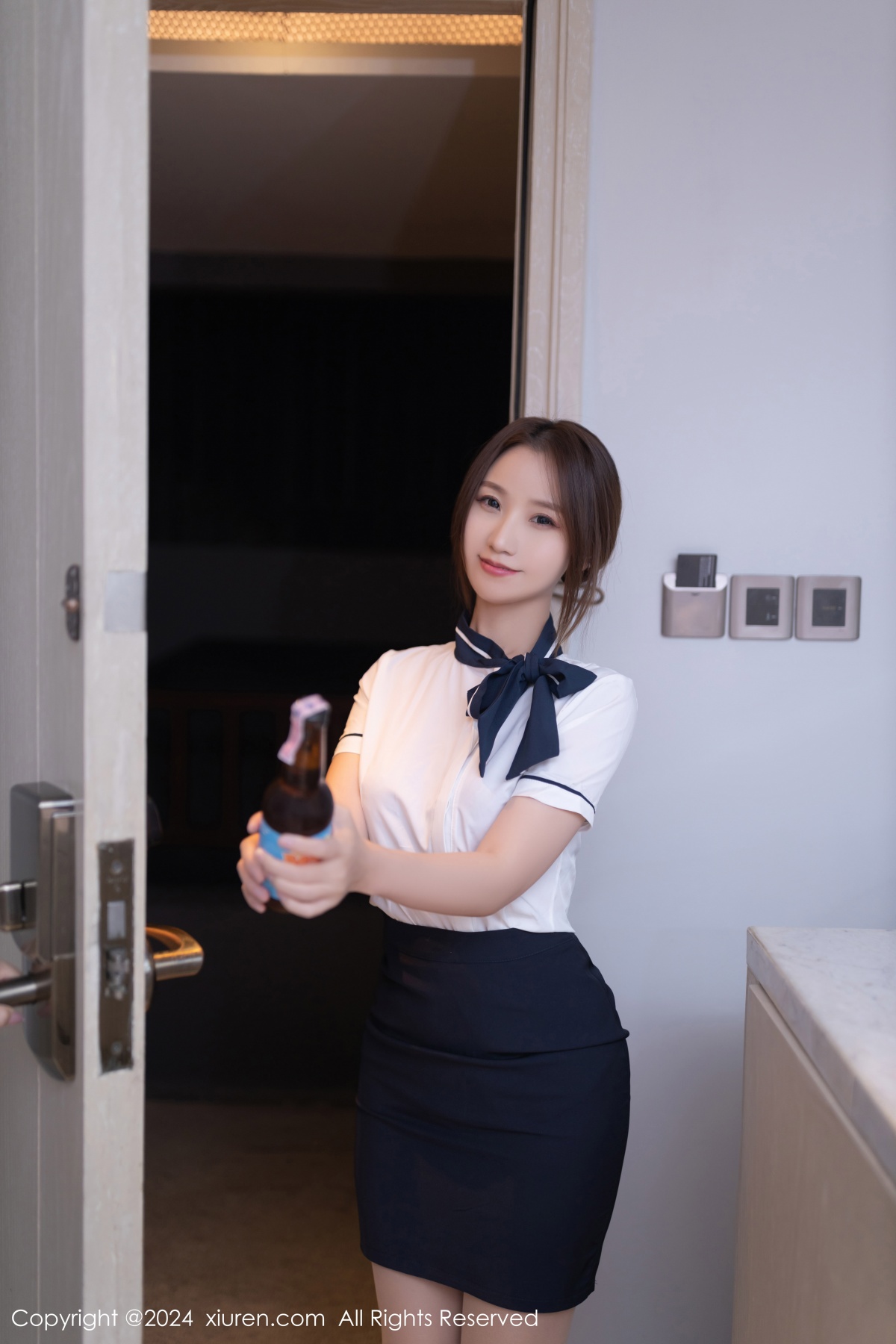 秀人 [XIUREN] 2024.01.10 杏子Yada