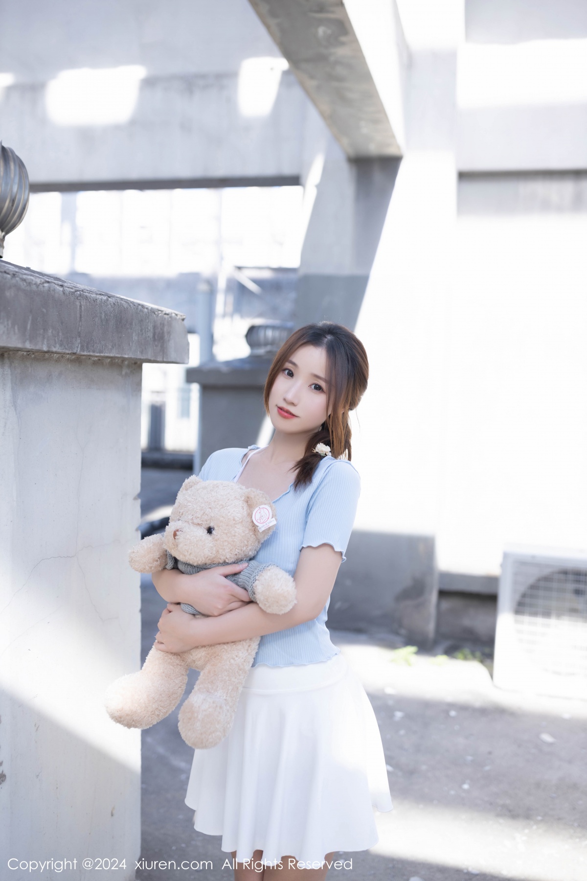 秀人 [XIUREN] 2024.03.27 杏子Yada