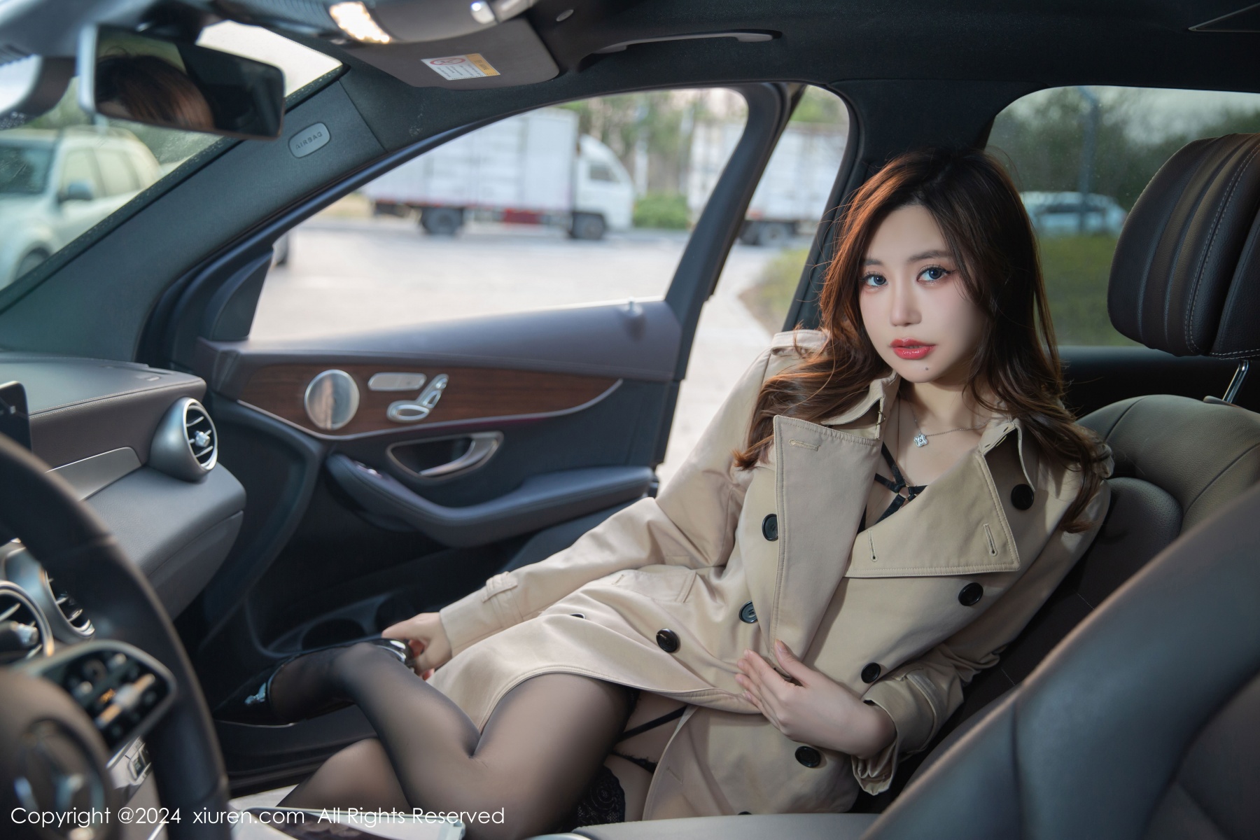 秀人 [XIUREN] 2024.04.10 绮里嘉ula