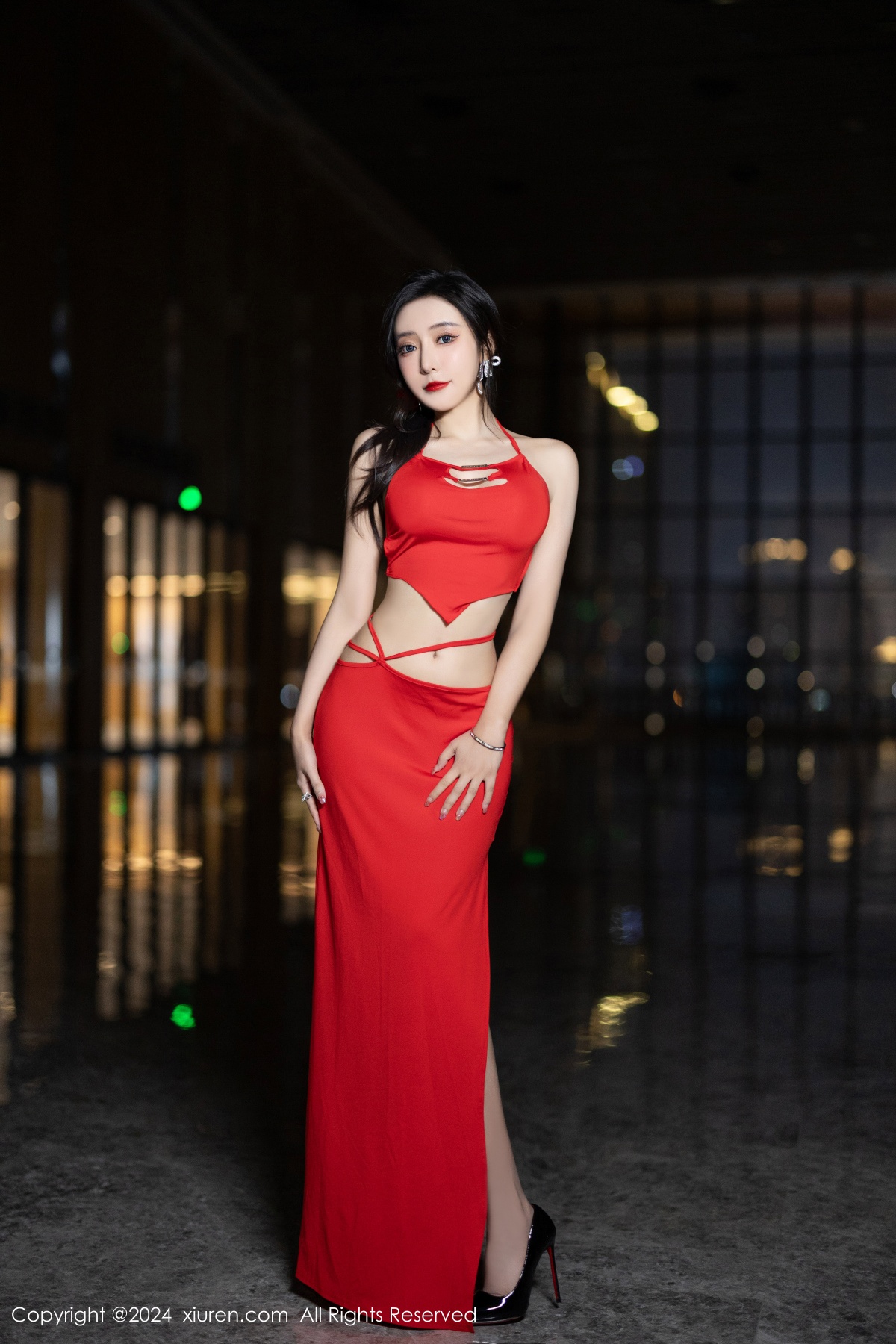 秀人 [XIUREN] 2024.04.11 王馨瑶yanni