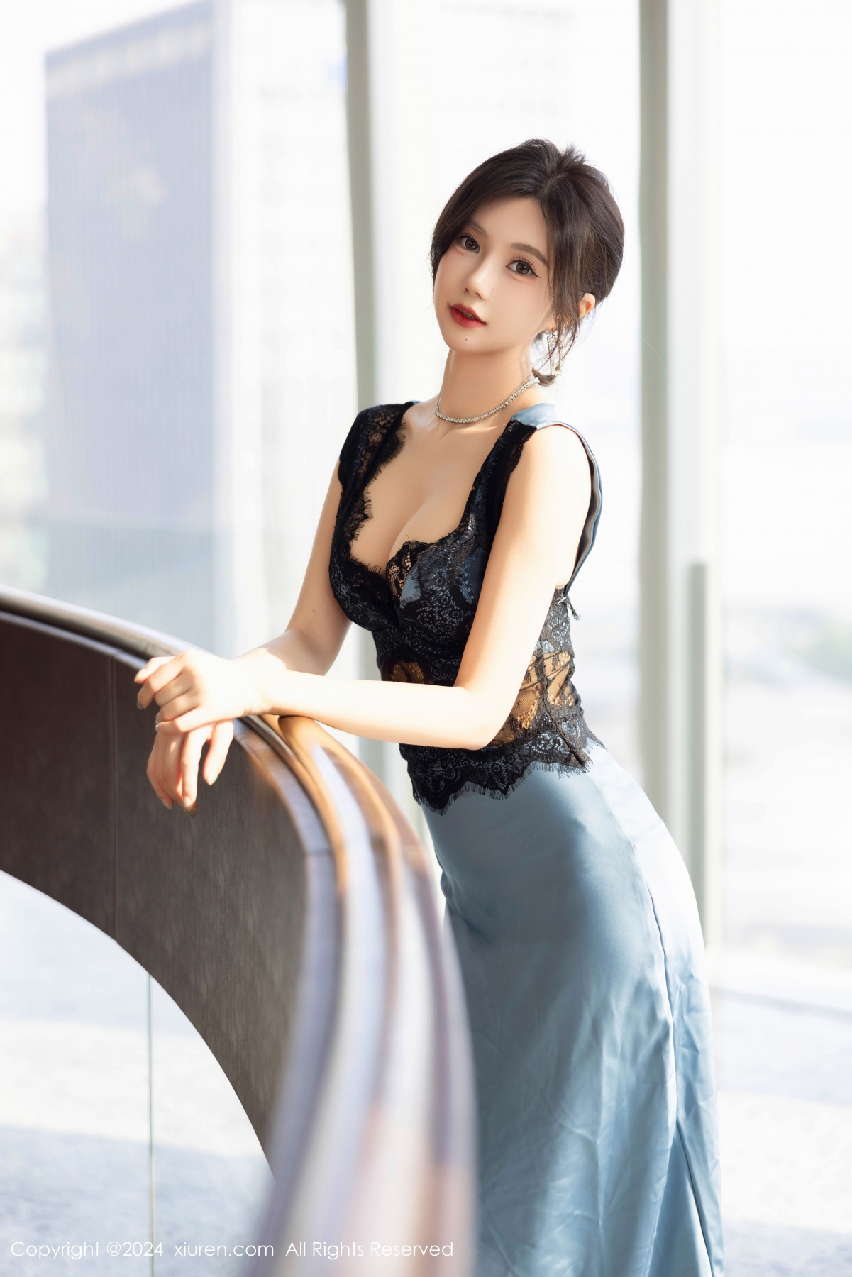 秀人 [XIUREN] 2024.10.18 绮里嘉ula