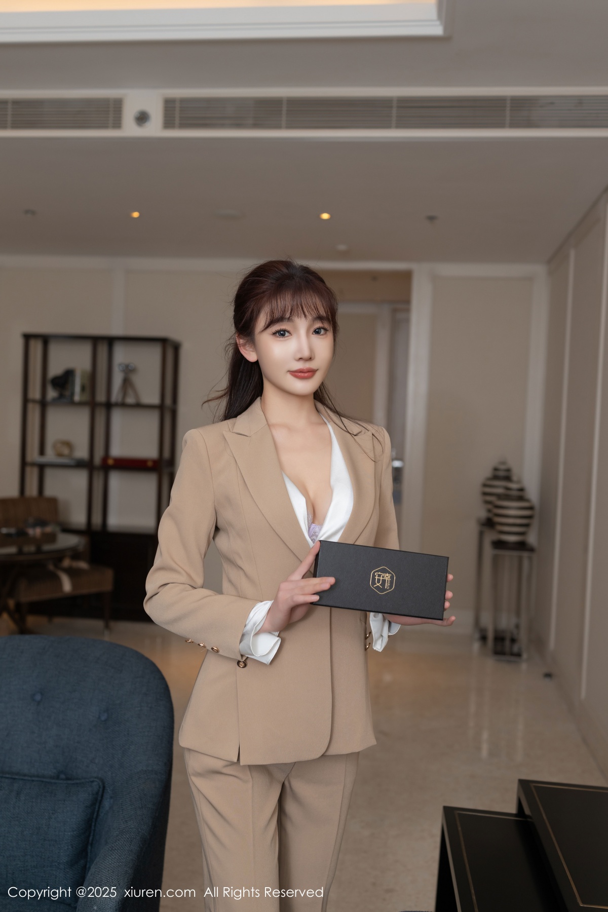 秀人 [XIUREN] 2025.02.13 陆萱萱