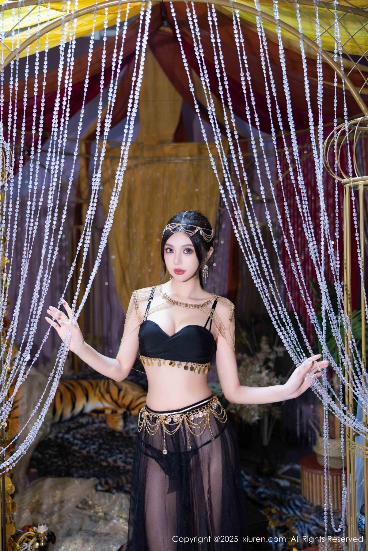 秀人 [XIUREN] 2025.03.14 绮里嘉ula