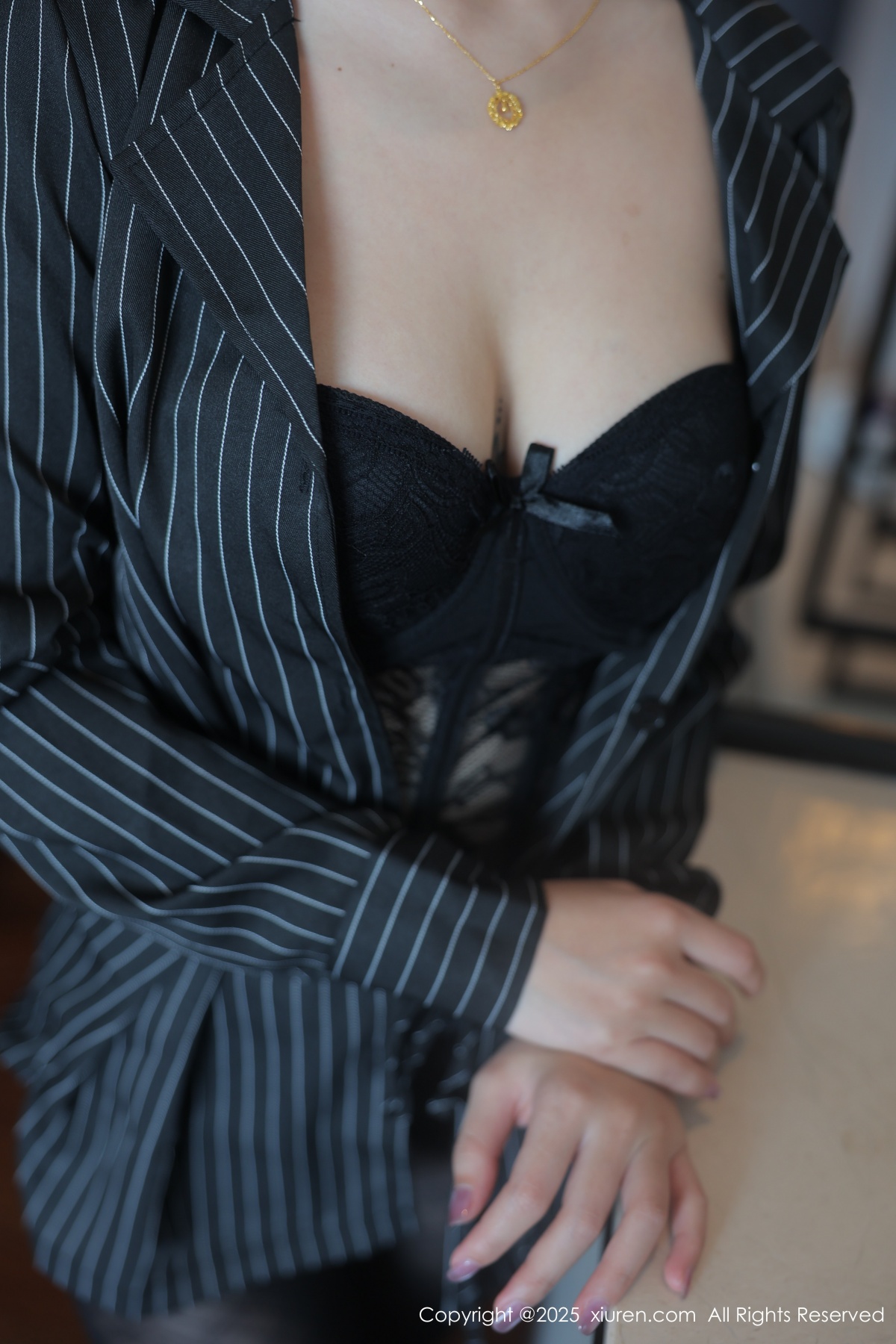 秀人 [XIUREN] 2025.03.27 汐子