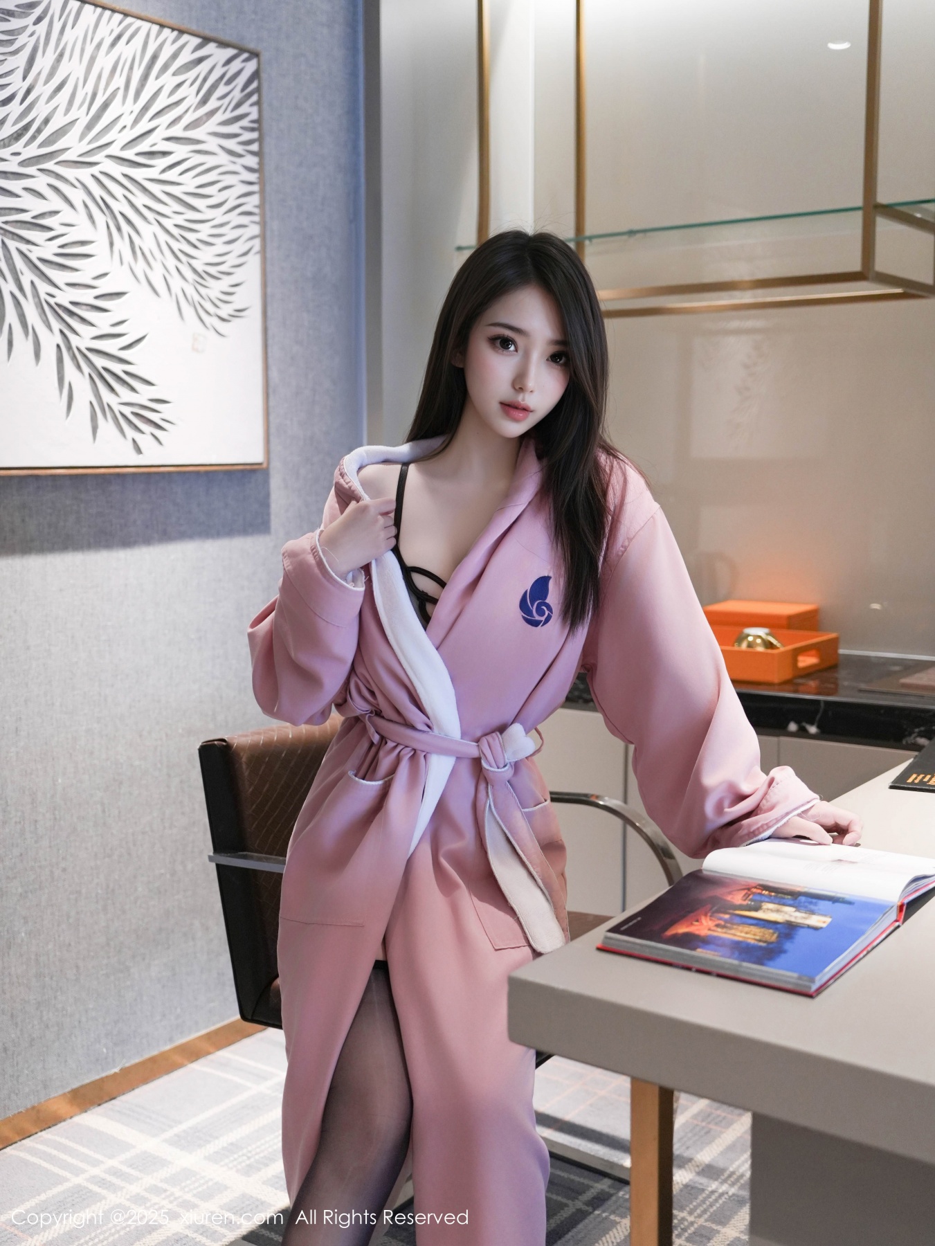 秀人 [XIUREN] 2025.08.20 烧烧小桃