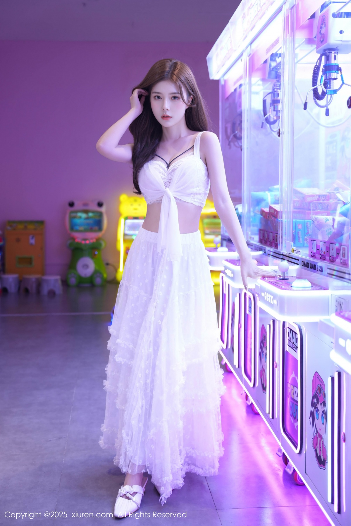 秀人 [XIUREN] 2025.09.22 拍黄瓜girl