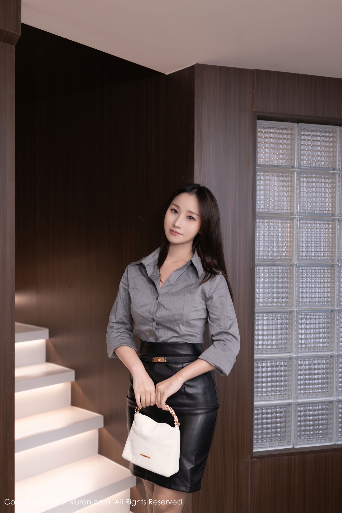 秀人 [XIUREN] 2025.11.12 杏子Yada