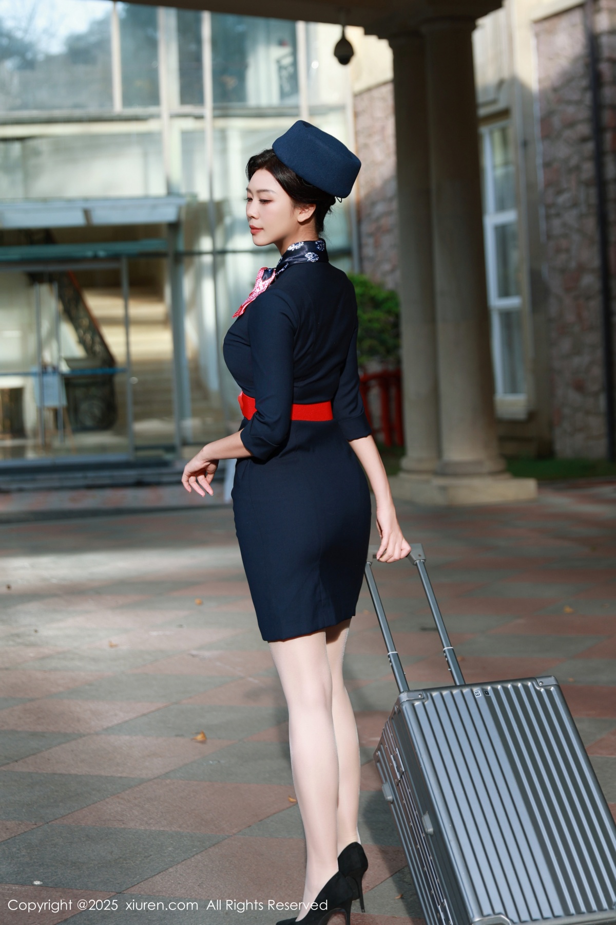 秀人 [XIUREN] 2025.11.20 玫瑰我爱你