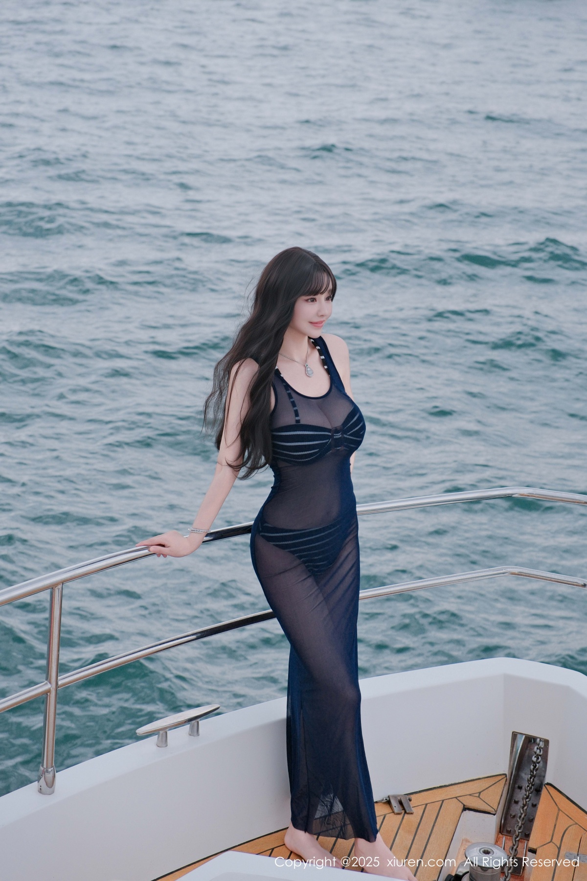 秀人 [XIUREN] 2025.11.21 心上可Flora