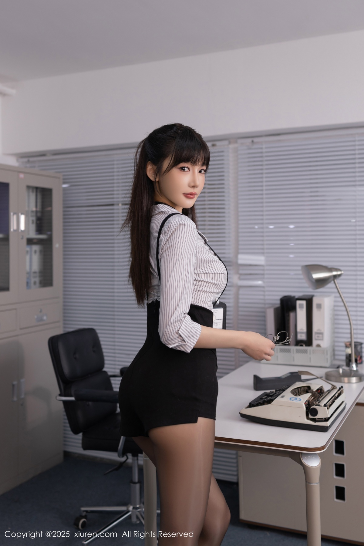 秀人 [XIUREN] 2025.12.04 陆萱萱