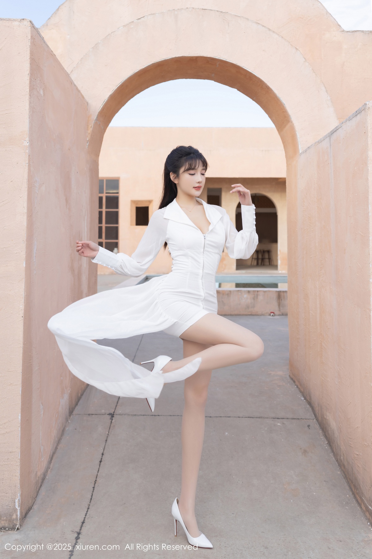 秀人 [XIUREN] 2025.12.11 陆萱萱