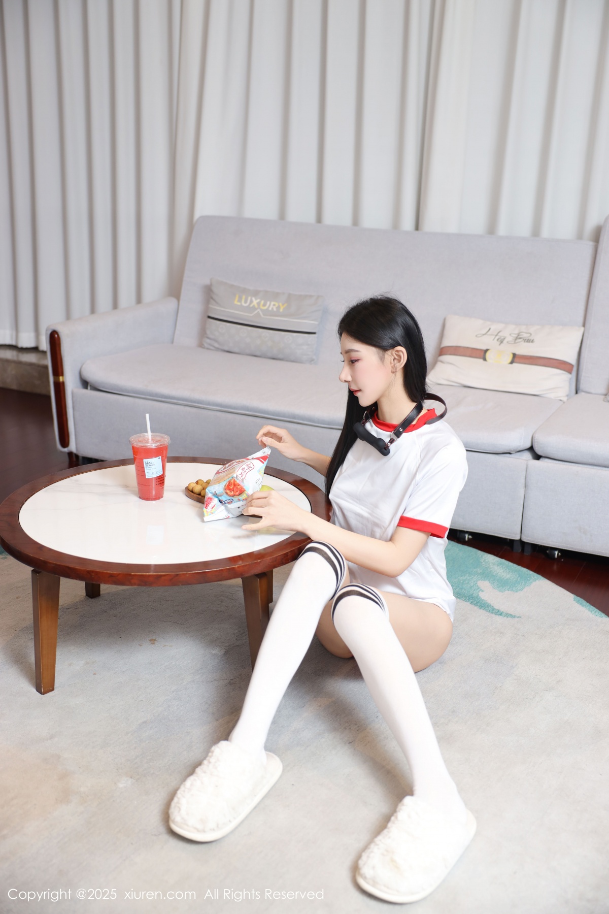 秀人 [XIUREN] 2025.12.16 许微微呀