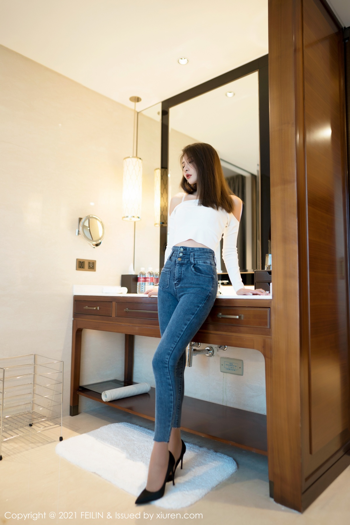 嗲囡囡 [FEILIN] 2021.05.13 VOL.389 Emily顾奈奈